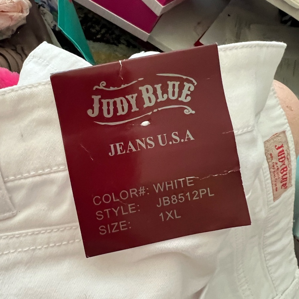 Judy Blue White Jeans Timeless Style